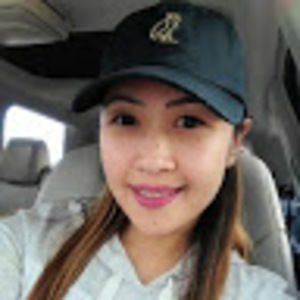 Meet your Posher, Lorie